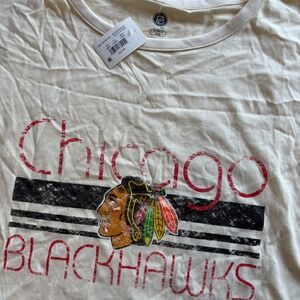 NHL Chicago Blackhawks‎ Women's Small Short Sleeve Retro Style Jersey Tee Cream